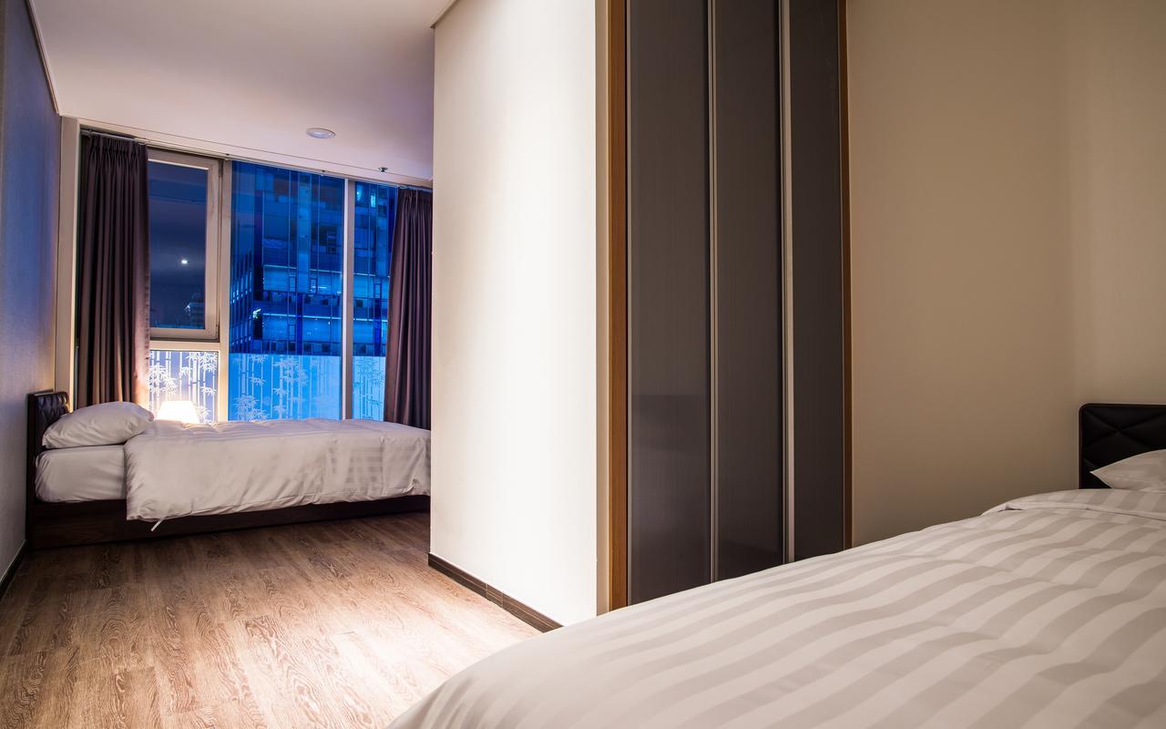 Hotel Arinus Shinchon Seoul Exterior photo